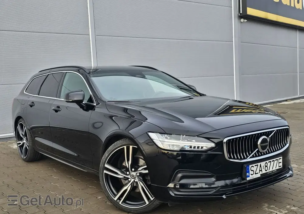 VOLVO V90 B4 D Geartronic Momentum Pro
