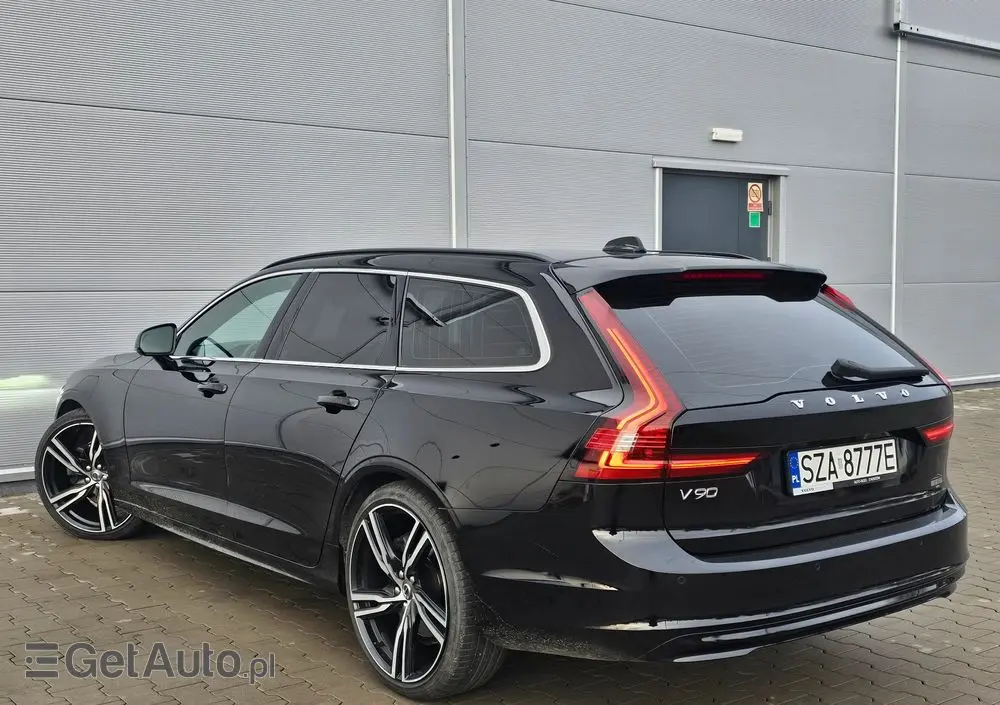 VOLVO V90 B4 D Geartronic Momentum Pro
