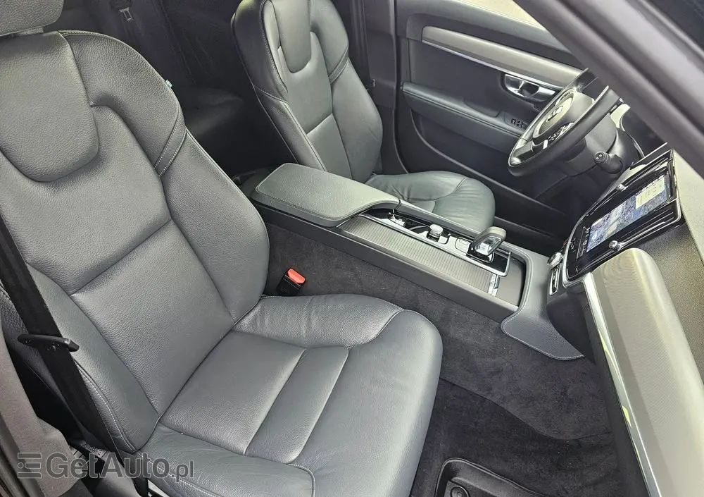 VOLVO V90 B4 D Geartronic Momentum Pro