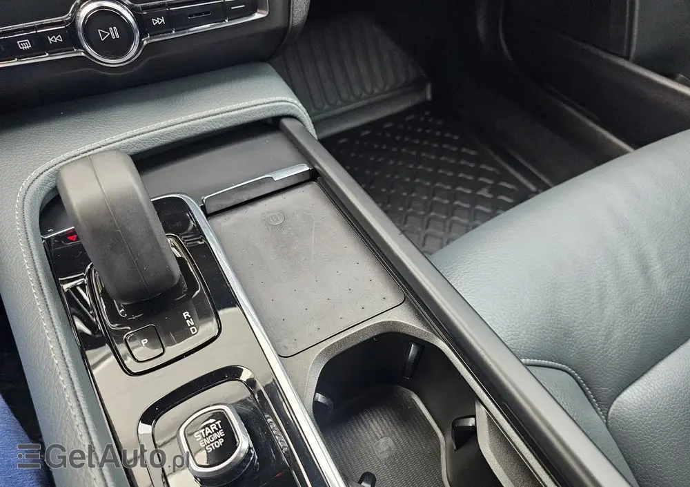 VOLVO V90 B4 D Geartronic Momentum Pro