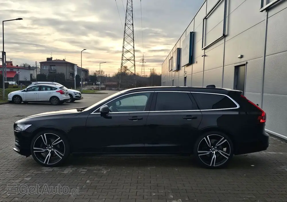 VOLVO V90 B4 D Geartronic Momentum Pro