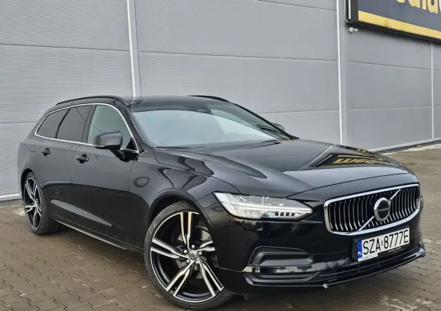 VOLVO V90 B4 D Geartronic Momentum Pro