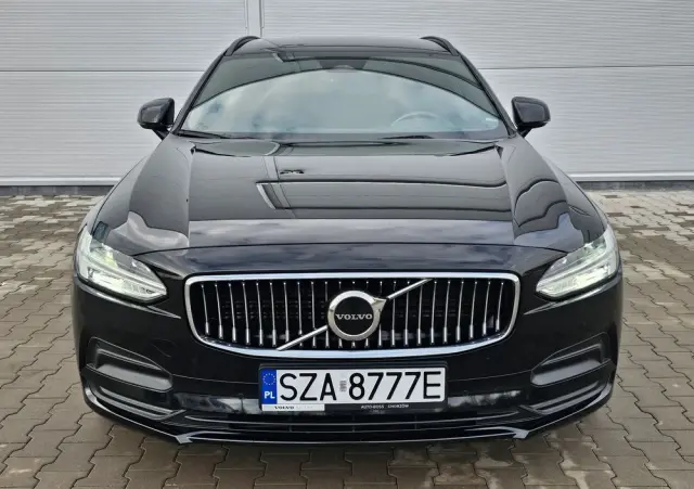 VOLVO V90 B4 D Geartronic Momentum Pro