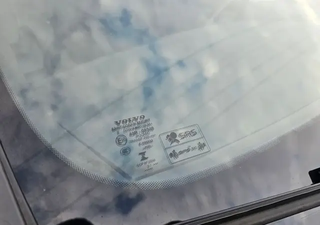 VOLVO V90 B4 D Geartronic Momentum Pro