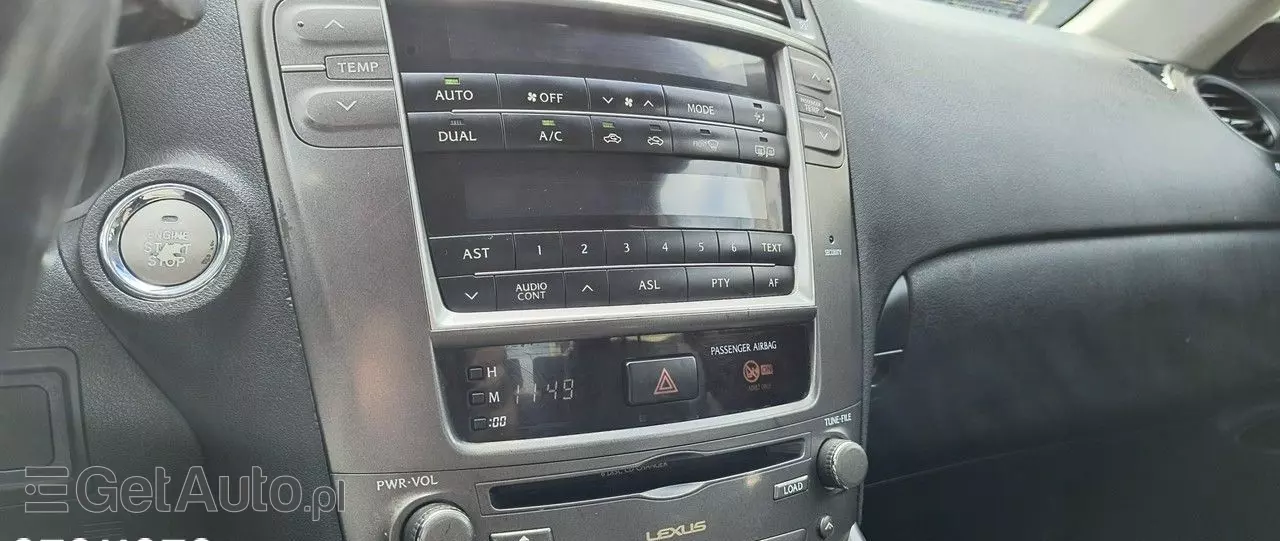 LEXUS IS 