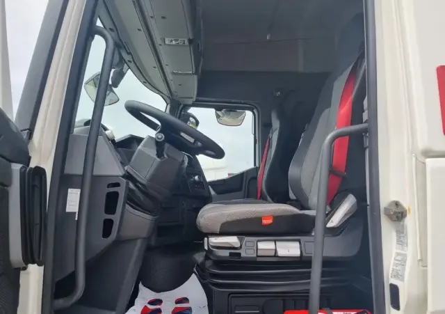 RENAULT T460 Standard 