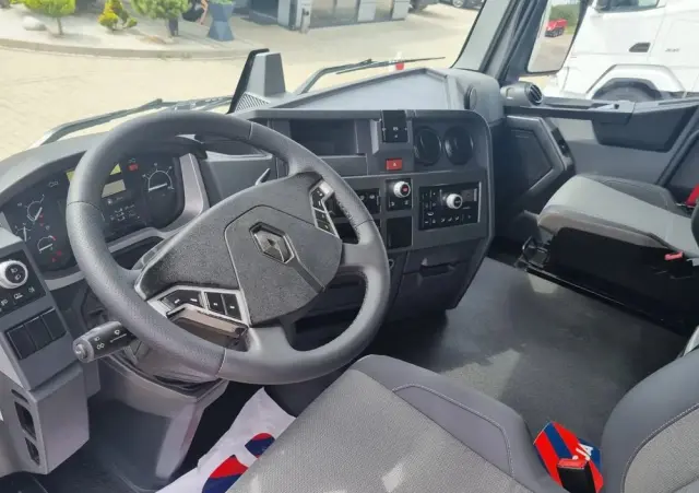 RENAULT T460 Standard 