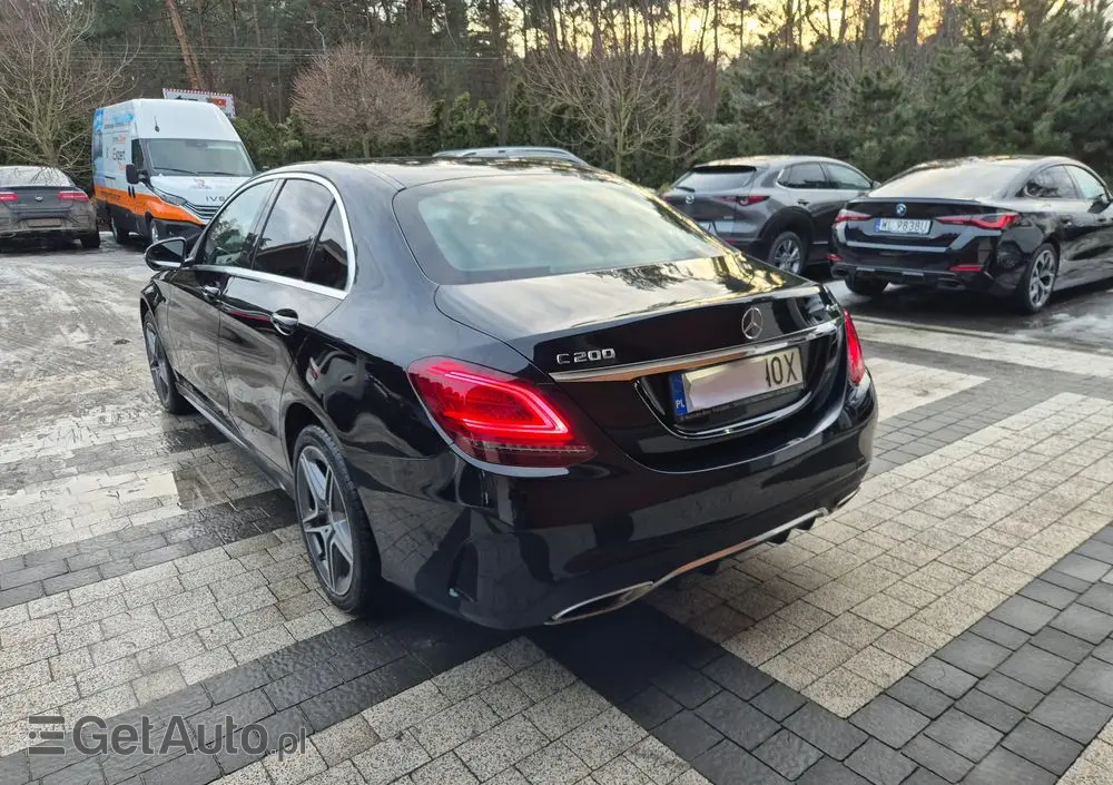MERCEDES-BENZ Klasa C 200 4-Matic 9G-TRONIC