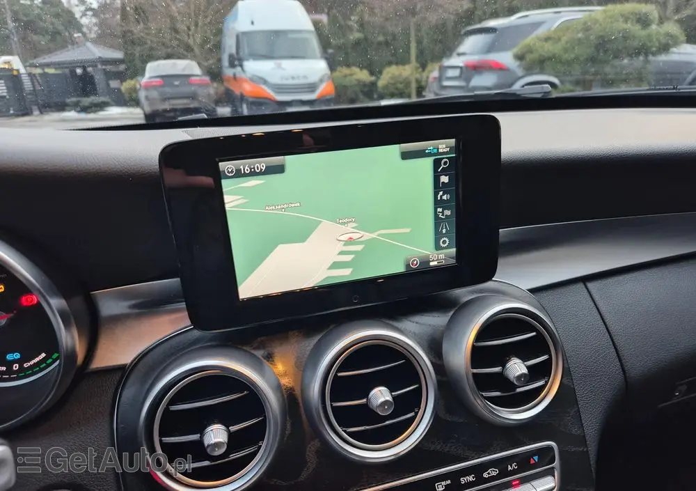 MERCEDES-BENZ Klasa C 200 4-Matic 9G-TRONIC