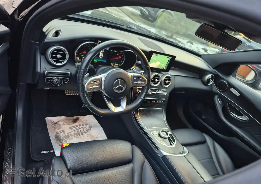 MERCEDES-BENZ Klasa C 200 4-Matic 9G-TRONIC