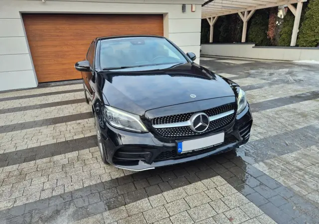MERCEDES-BENZ Klasa C 200 4-Matic 9G-TRONIC