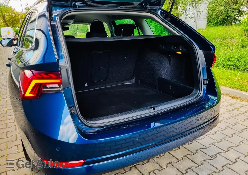 SKODA Octavia 2.0 TDI SCR Style DSG