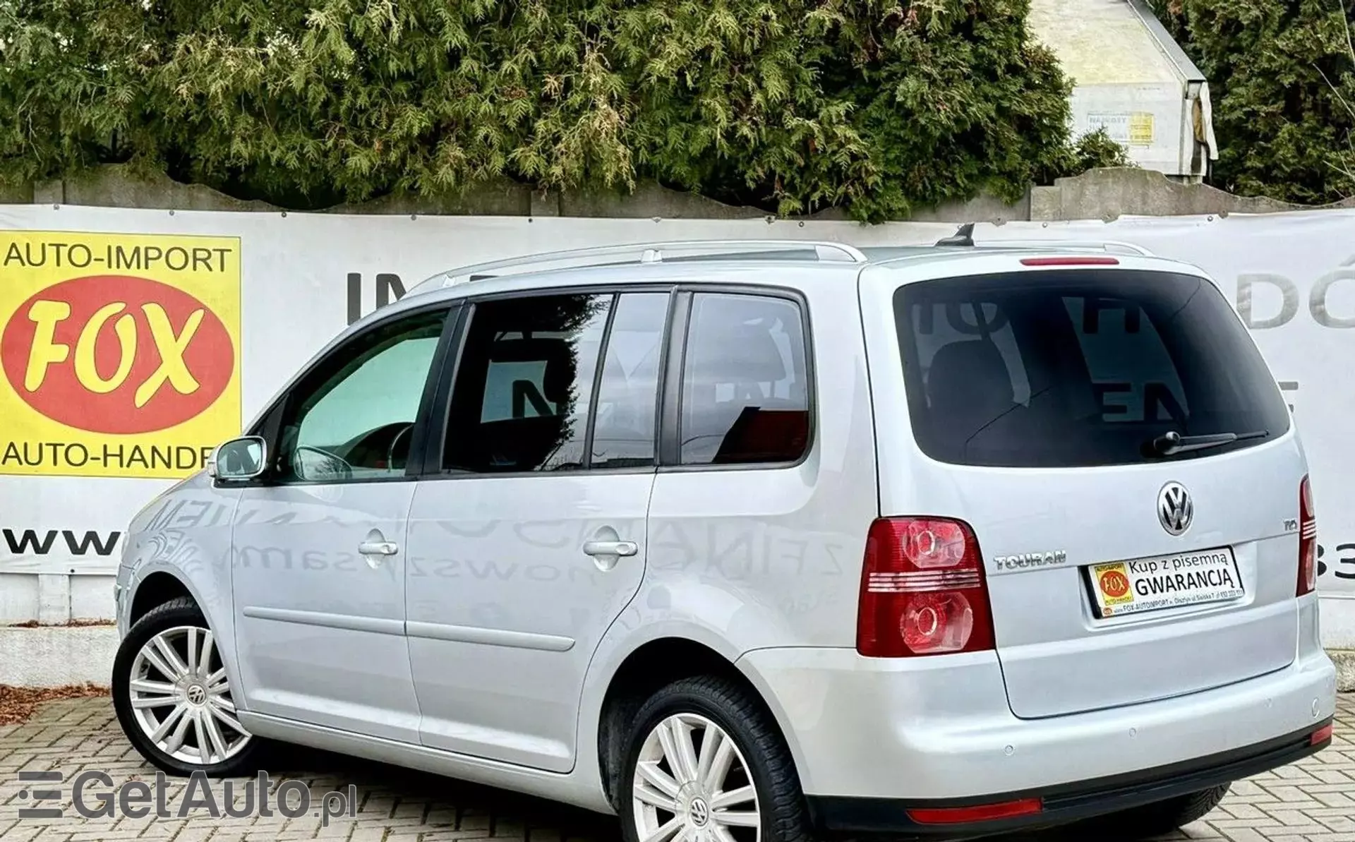 VOLKSWAGEN Touran 