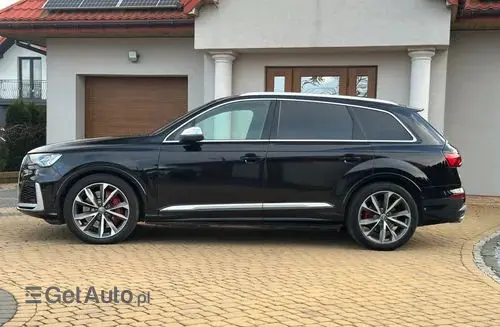 AUDI SQ7 