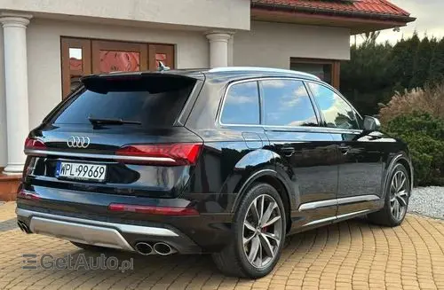 AUDI SQ7 