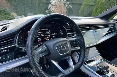 AUDI SQ7 