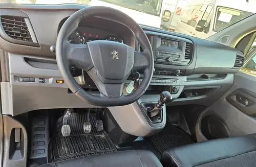 PEUGEOT Expert 