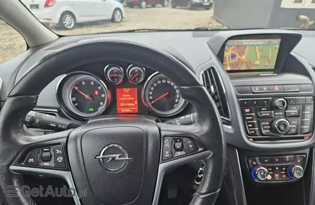 OPEL Zafira 