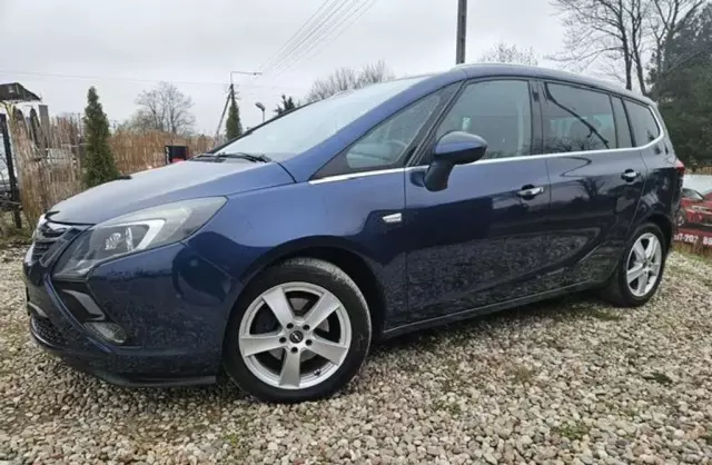 OPEL Zafira 