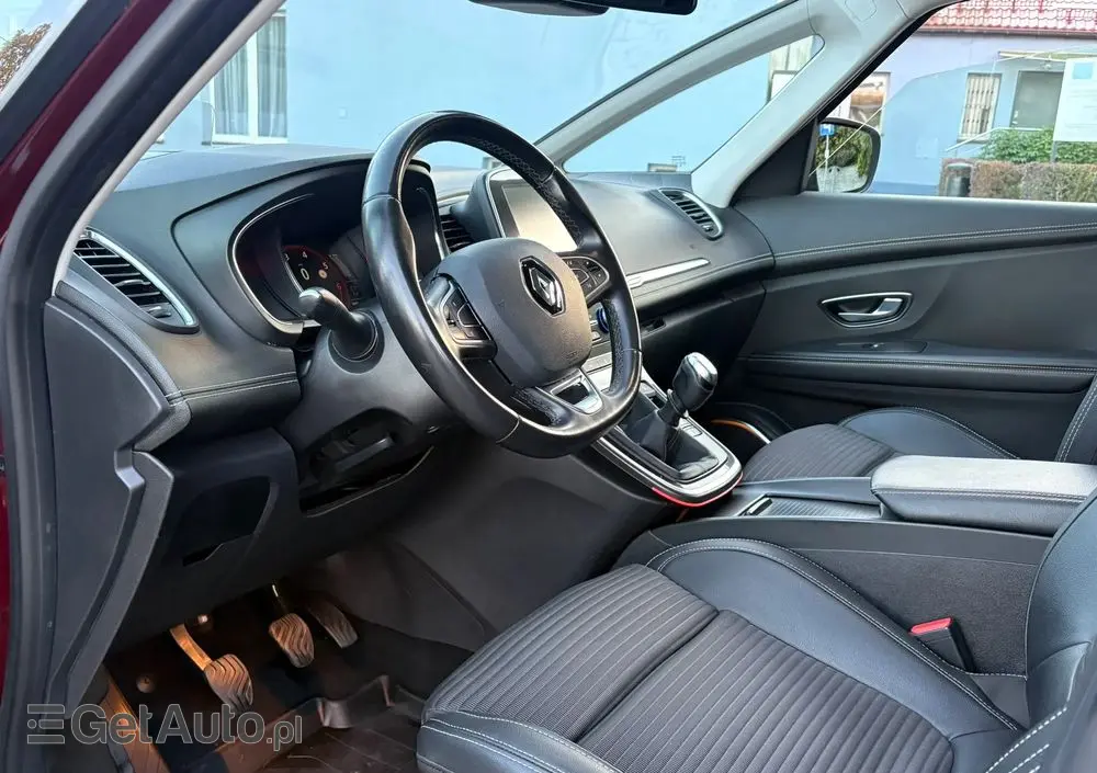 RENAULT Grand Scenic ENERGY TCe 115 S&S Bose Edition