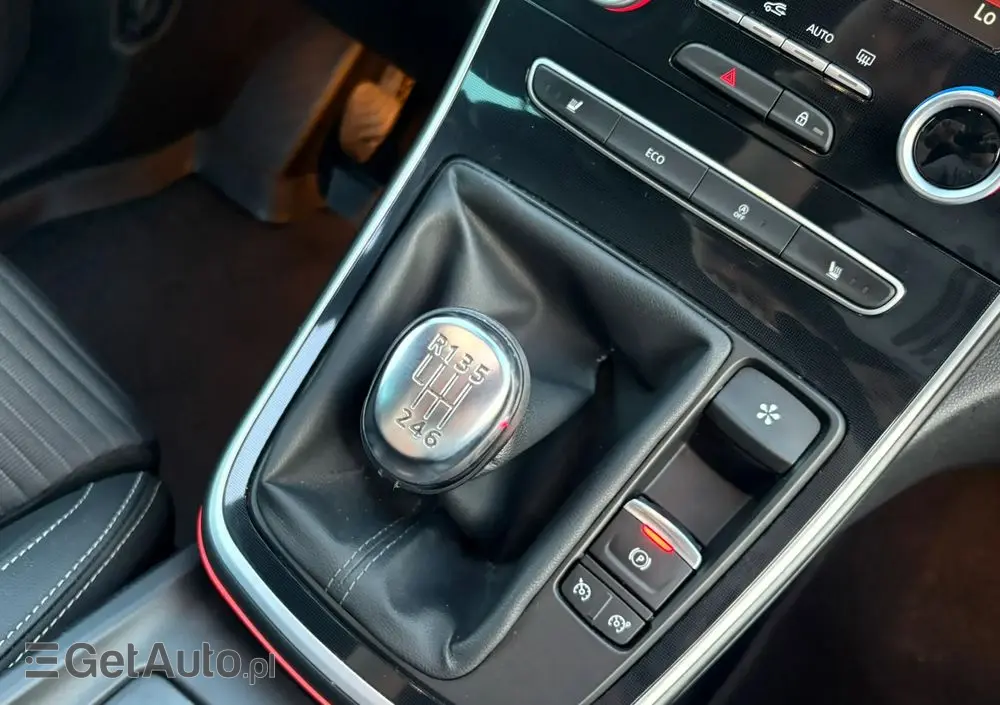 RENAULT Grand Scenic ENERGY TCe 115 S&S Bose Edition