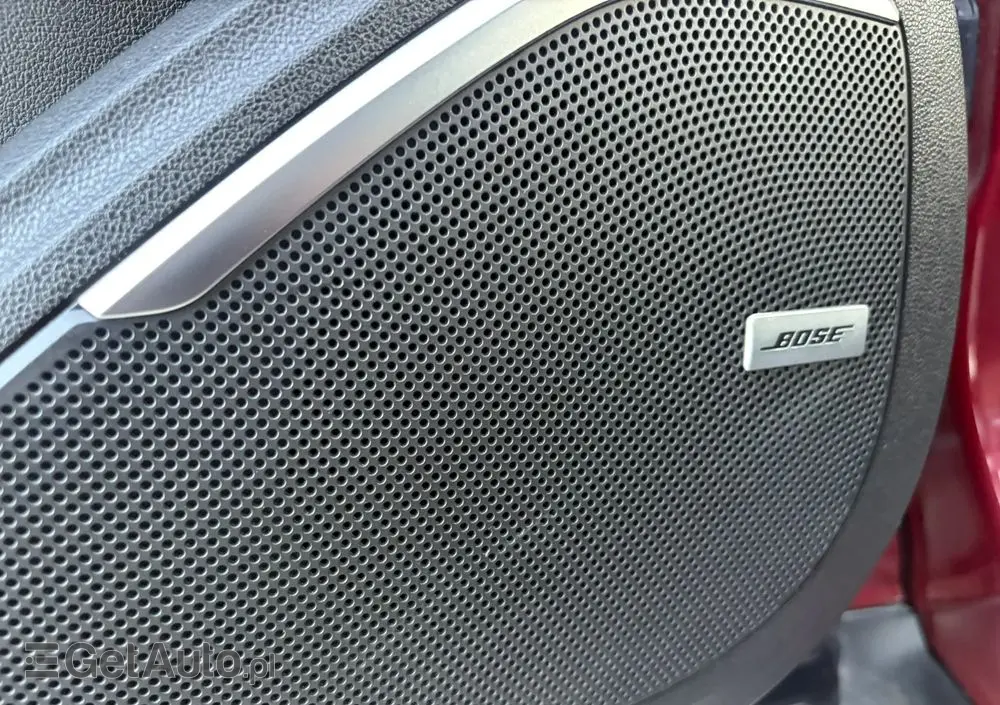 RENAULT Grand Scenic ENERGY TCe 115 S&S Bose Edition