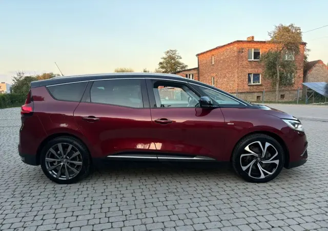 RENAULT Grand Scenic ENERGY TCe 115 S&S Bose Edition