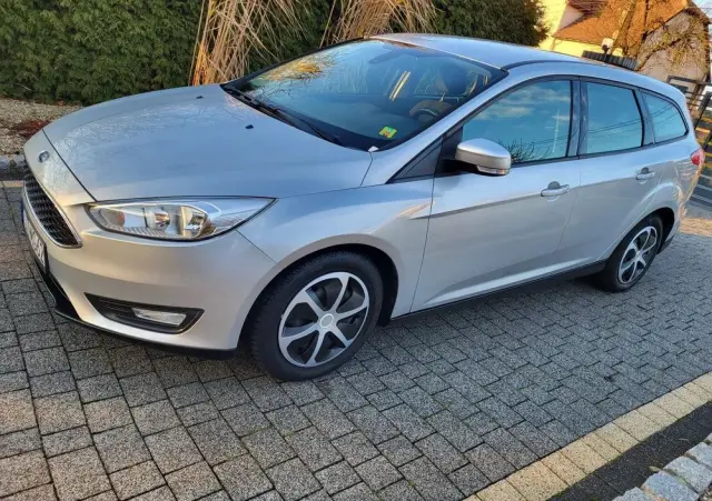 FORD Focus SW 1.0 EcoBoost Titanium ASS