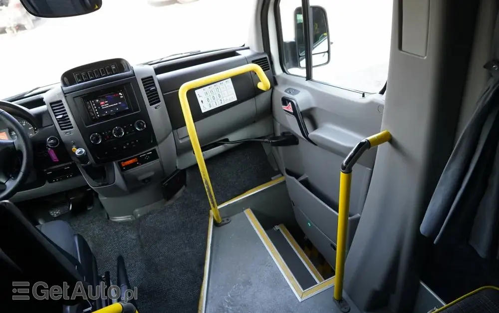 MERCEDES-BENZ SPRINTER 516 / SPROWADZONY / KLIMATYZACJA / 