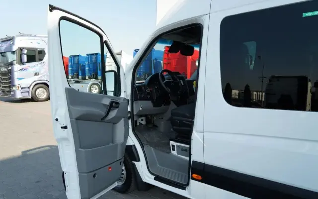 MERCEDES-BENZ SPRINTER 516 / SPROWADZONY / KLIMATYZACJA / 