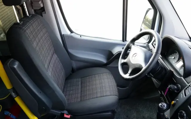 MERCEDES-BENZ SPRINTER 516 / SPROWADZONY / KLIMATYZACJA / 