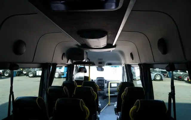 MERCEDES-BENZ SPRINTER 516 / SPROWADZONY / KLIMATYZACJA / 