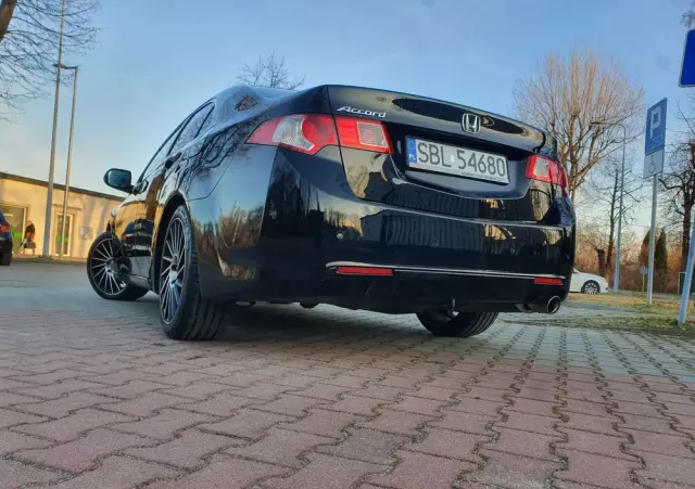 HONDA Accord 2.0 Elegance