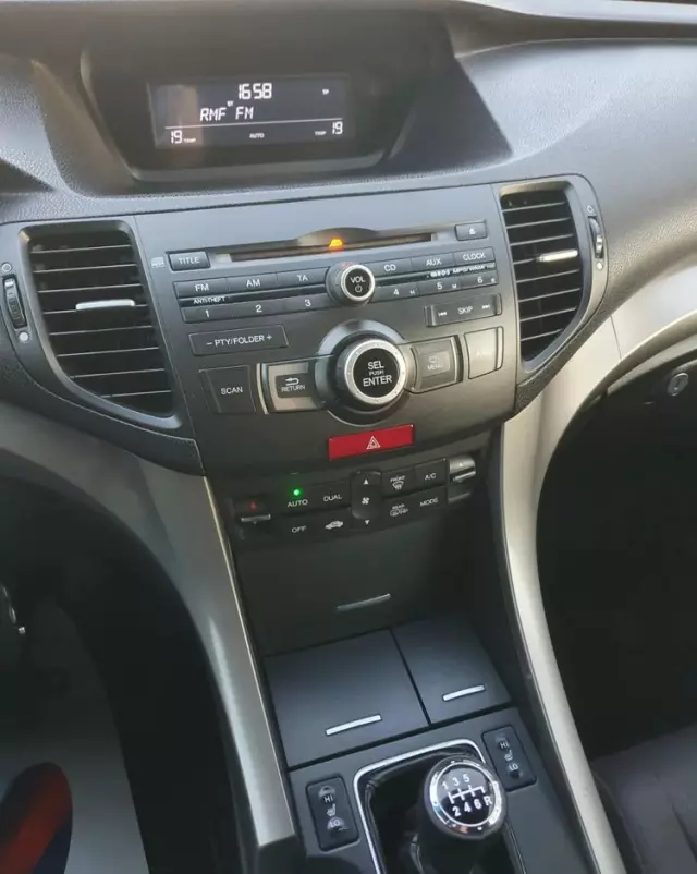 HONDA Accord 2.0 Elegance