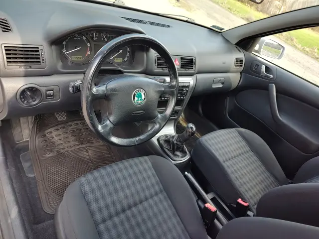 SKODA Octavia Ambiente