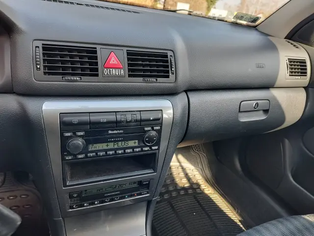 SKODA Octavia Ambiente