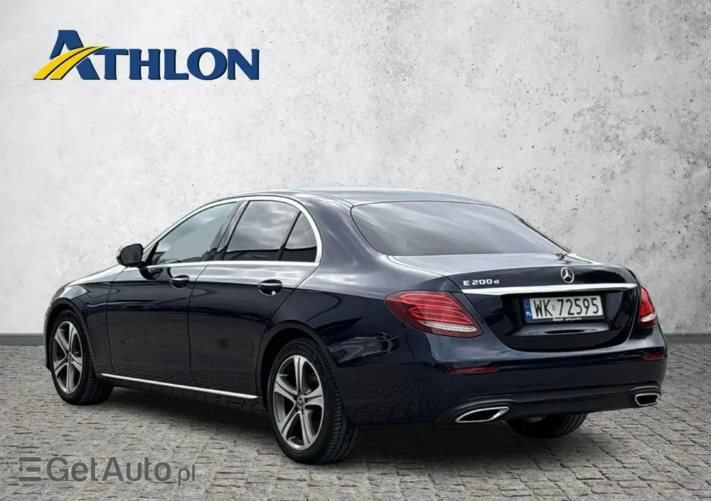MERCEDES-BENZ Klasa E 200 d Business Edition 9G-TRONIC