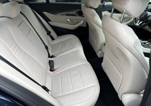 MERCEDES-BENZ Klasa E 200 d Business Edition 9G-TRONIC