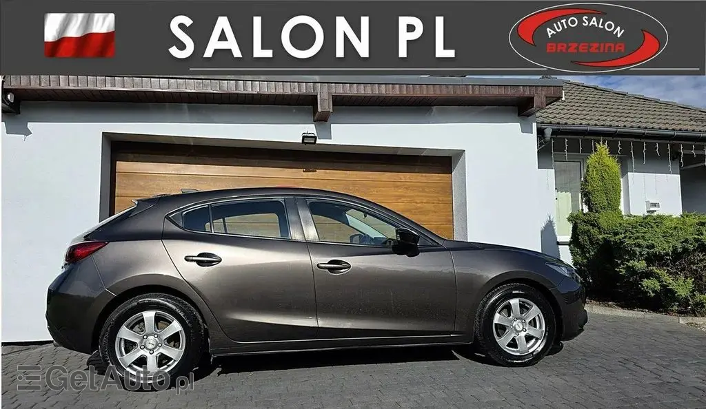 MAZDA 3 