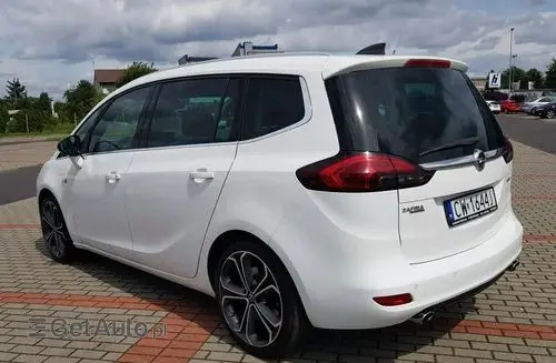 OPEL Zafira 