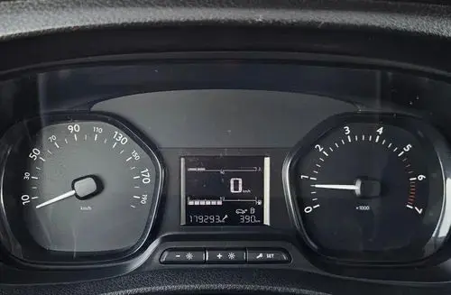 PEUGEOT Expert 
