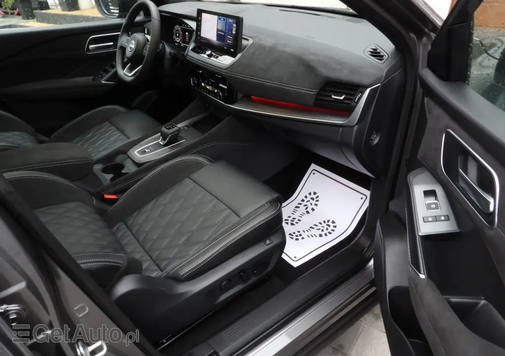 NISSAN Qashqai 1.3 DIG-T MHEV Xtronic Tekna+