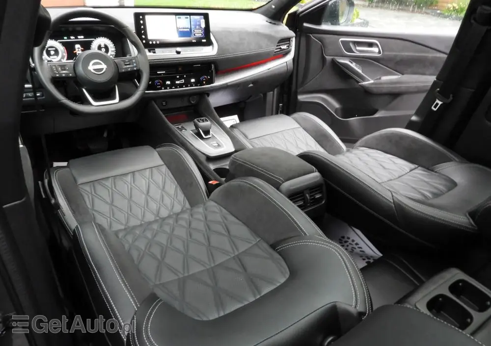 NISSAN Qashqai 1.3 DIG-T MHEV Xtronic Tekna+