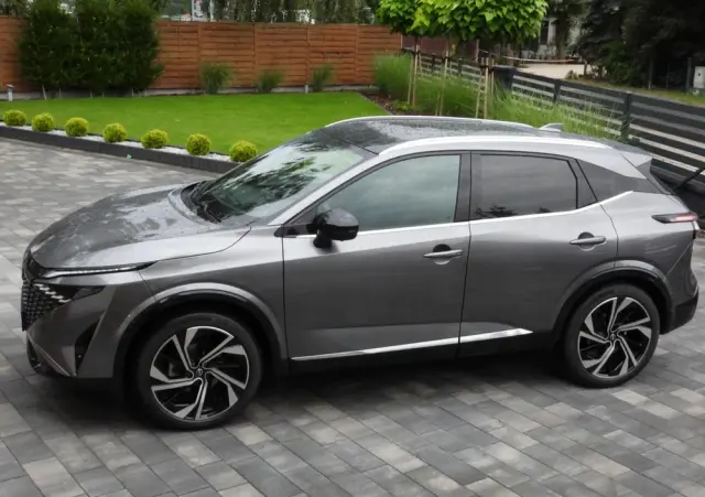NISSAN Qashqai 1.3 DIG-T MHEV Xtronic Tekna+