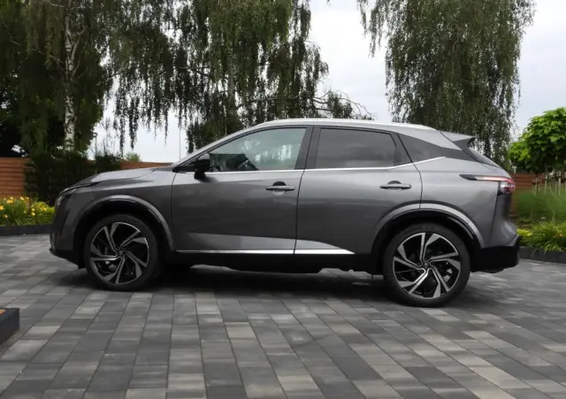 NISSAN Qashqai 1.3 DIG-T MHEV Xtronic Tekna+