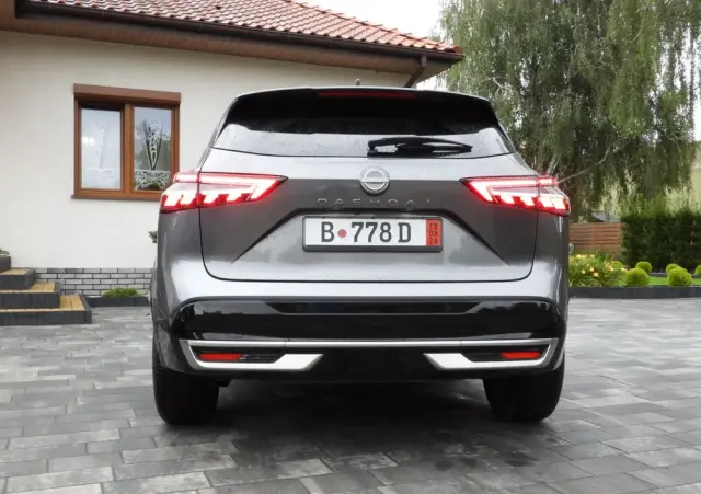 NISSAN Qashqai 1.3 DIG-T MHEV Xtronic Tekna+