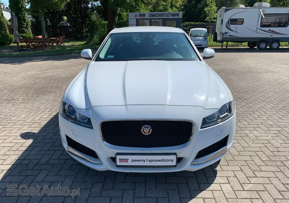JAGUAR XF 2.0 i4D Prestige