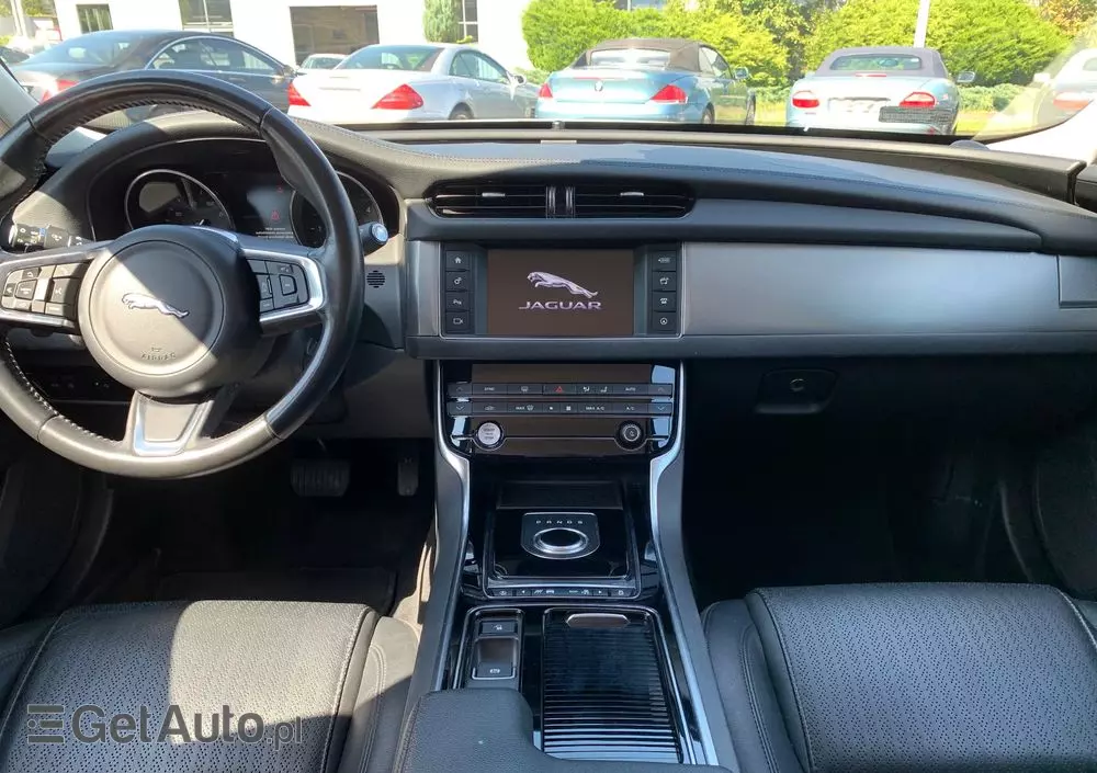 JAGUAR XF 2.0 i4D Prestige