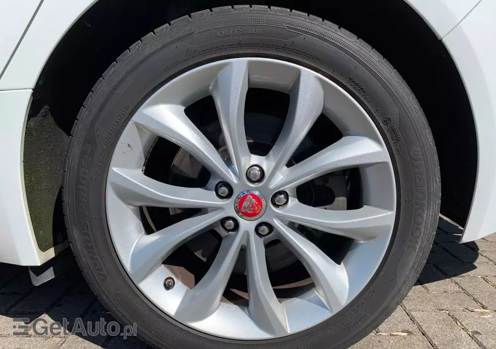 JAGUAR XF 2.0 i4D Prestige