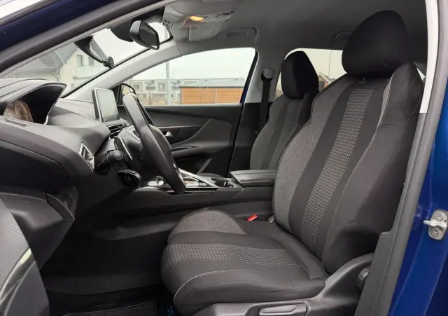 PEUGEOT 3008 1.5 BlueHDi Active S&S EAT8